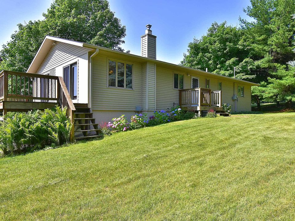 11591 E McAllister Rd, Suttons Bay, MI 49682 Zillow