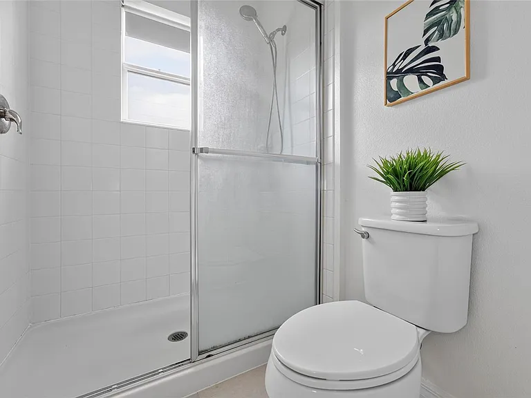 2394 Britwell Pl — Photo 22