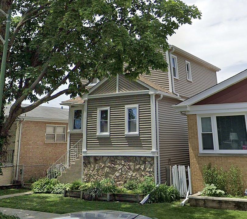 1st image of 4568 N Mulligan Ave