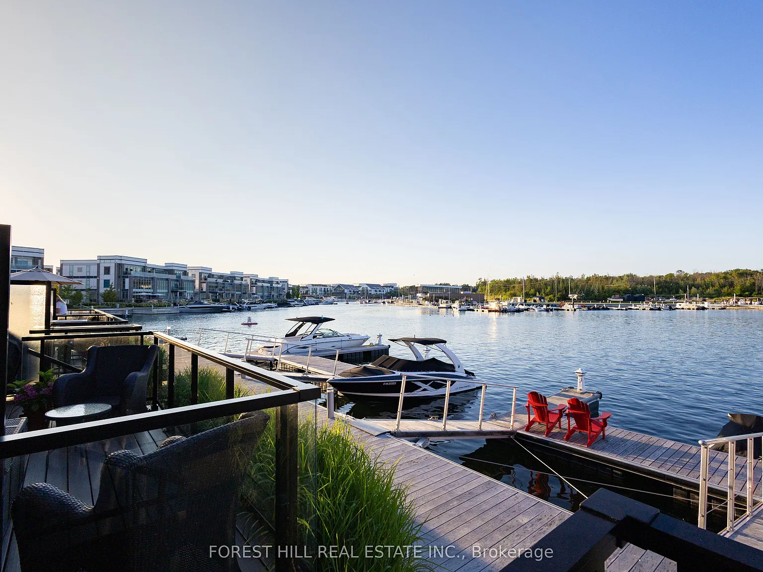 3 bed, $9,800 — Photo 2