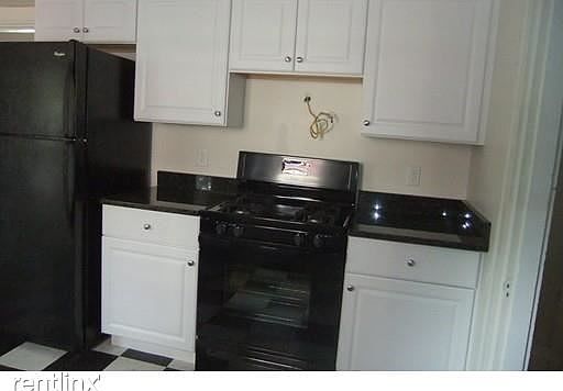 27 HUNT St. #27 Watertown Shared Unit Photo 6