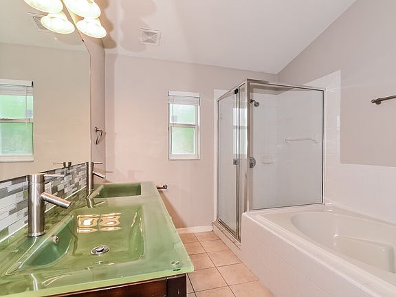 5th image of 16512 Golden Eagle Blvd