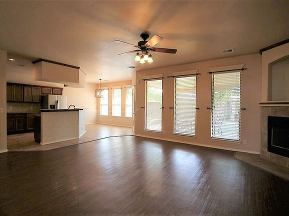 2nd image of 16601 La Paloma Ln