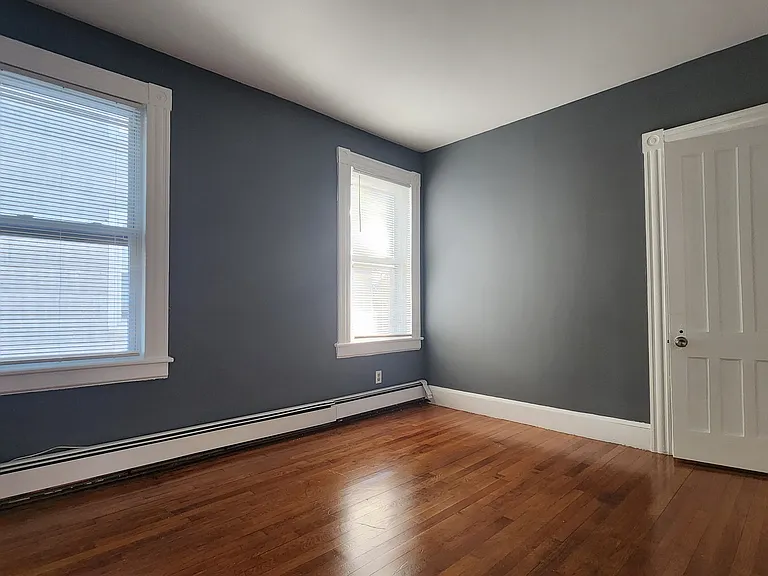 207 Sheridan St #2 — Photo 12