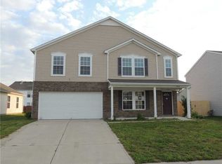 3070 W Crosscreek Dr, Monrovia, IN 46157