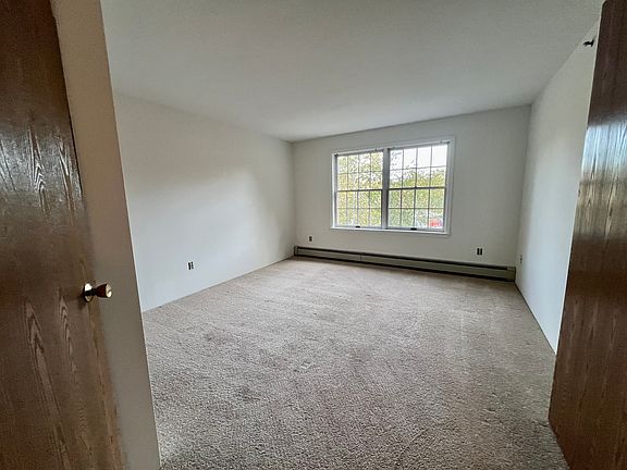 1st bedroom