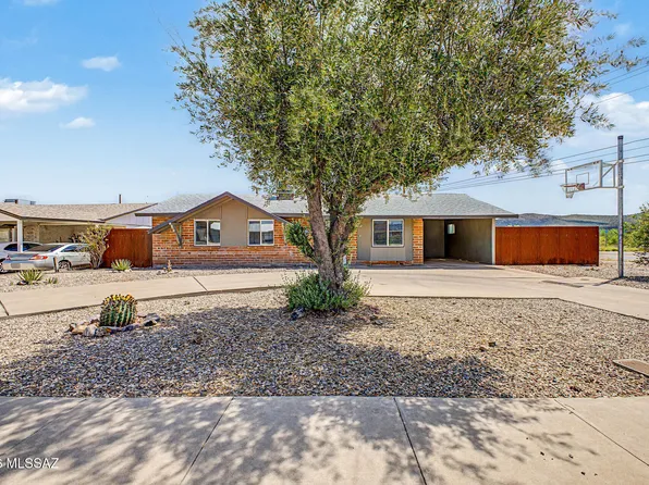2071 W Merlin Rd, Tucson, AZ 85713
