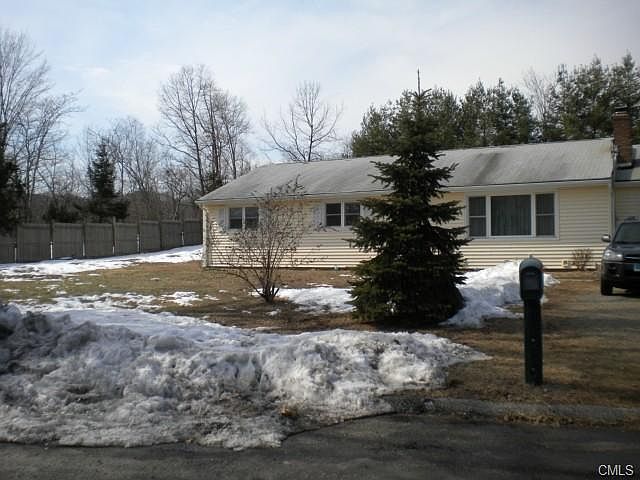 2nd image of 47 Anna St