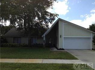 17753 Raintree Ter, Boca Raton, FL 33487