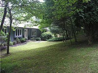 406 Walden Ln, Hockessin, DE 19707
