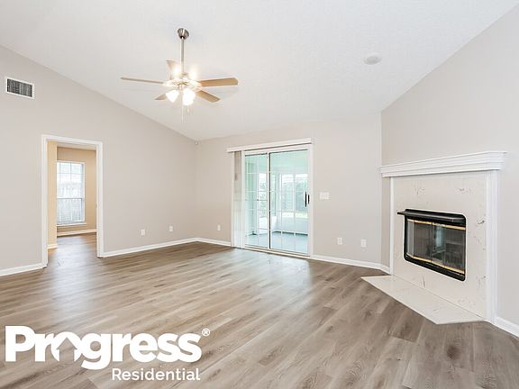 3rd image of 8028 Queensferry Ln