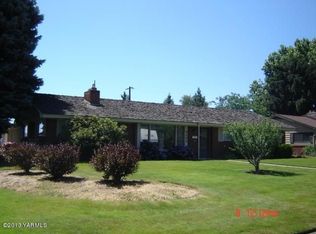 4202 Uplands Way, Yakima, WA 98908