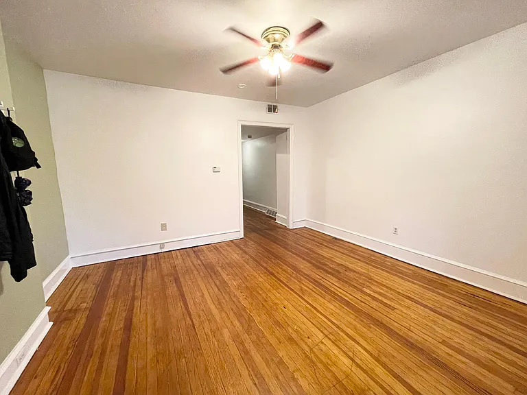 4640 Sansom St #1A — Photo 3