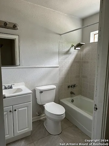 1221 Thorain Blvd — Photo 5