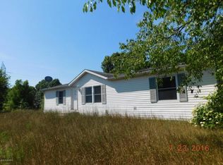 10092 Huff Rd, Bellevue, MI 49021