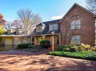 1565 S Ridge Rd, Lake Forest, IL 60045