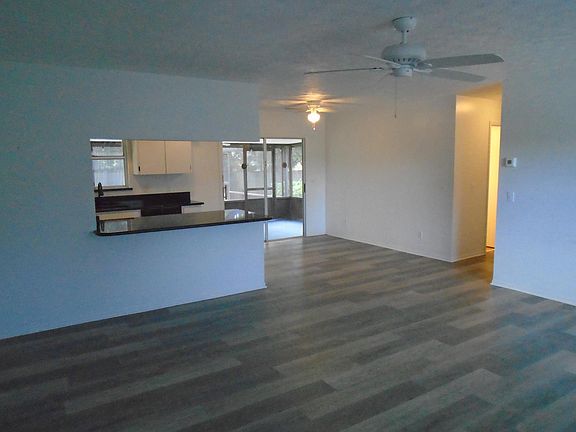 3rd image of 372 SE Walters Terrace