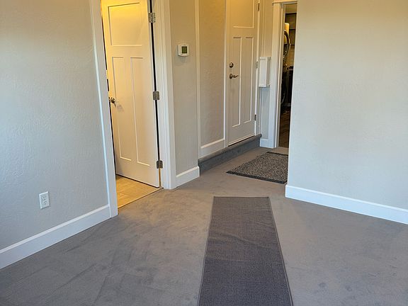 2nd image of 931 Patton Ln #1