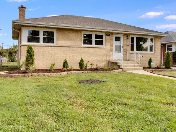 914 E 162nd Pl, South Holland, IL 60473