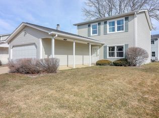 1933 Wildwood Cir, Glendale Heights, IL