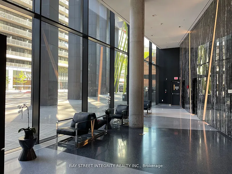 125 Peter St #2109 — Photo 27