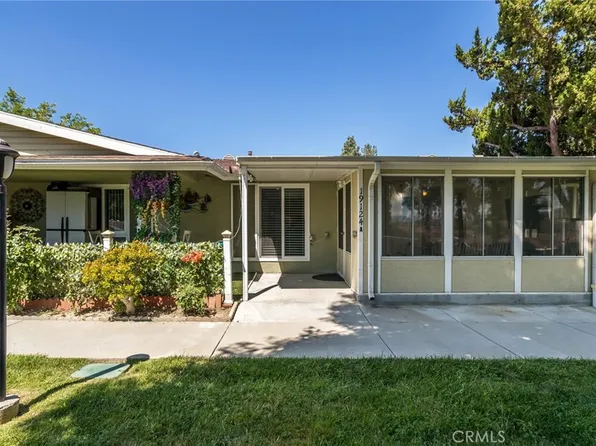 19124 Avenue Of The Oaks Unit A, Santa Clarita, CA 91321