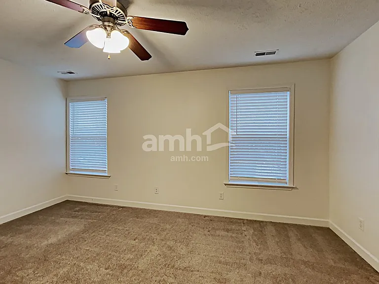 1504 Beaconcrest Cir — Photo 10
