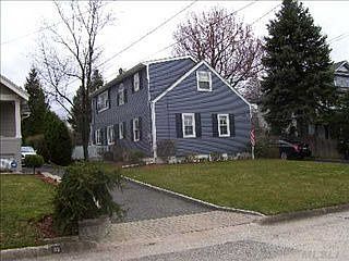 1st image of 80 Oakland St