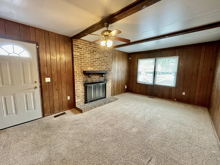 717 Rockwood Dr — Photo 19