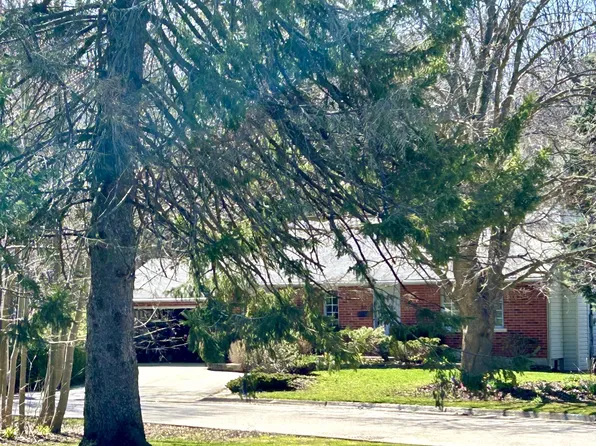 35 5th St E, Owen Sound, ON N4K 1C4