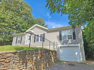 28 Brooks St, Worcester, MA 01606