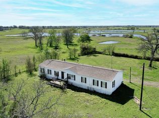 1513 Hendrix Ln, Madisonville, TX 77864