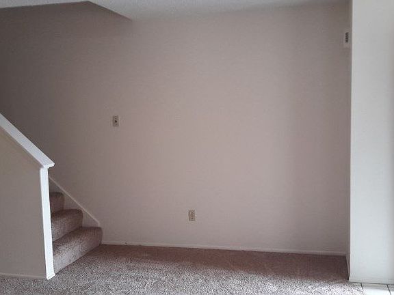 3rd image of 11138 El Sendero St APT 3