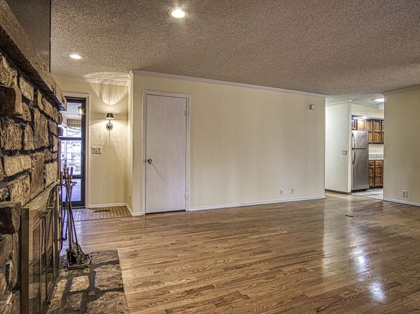 16 Reddina Ln