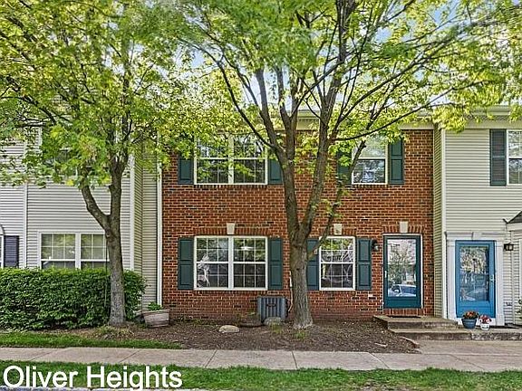 2nd image of 2336 Oliver Ct