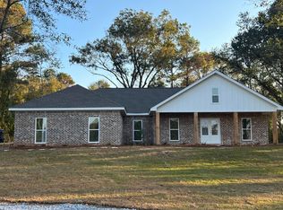 130 Biglane Rd, Ellisville, MS 39437