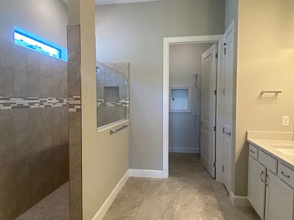 4th image of 14536 Eagle Branch Dr