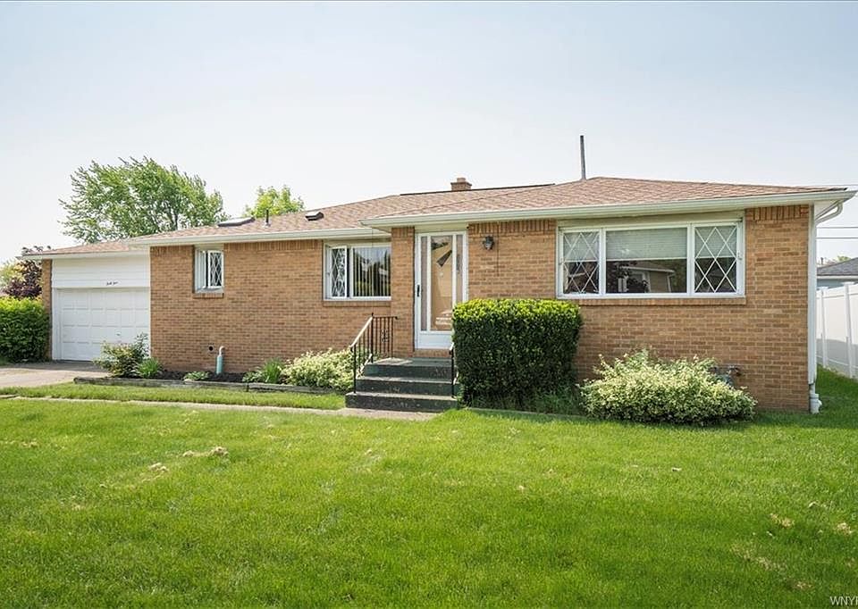 1st image of 44 Santin Dr