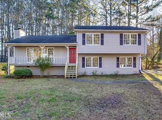 2425 Hillboro Cir SW, Marietta, GA 30064