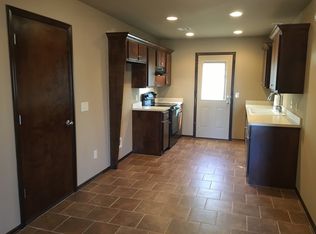925 W Florida Ave #DUPLEX, Chickasha, OK 73018