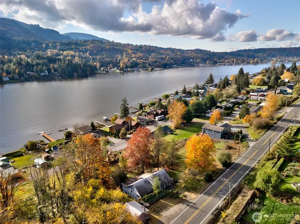 18328 State Route  9, Mount Vernon, WA 98274