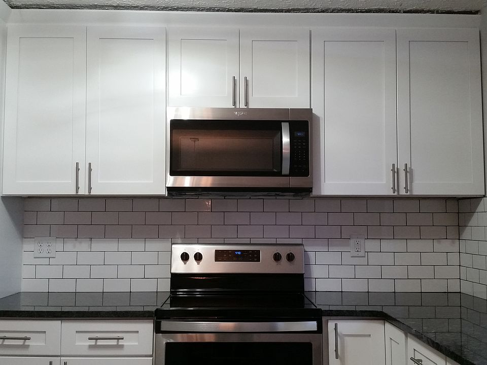 1st image of 3425 Misty Creek Dr