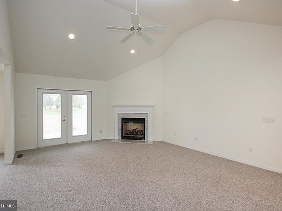 5th image of 17815 Meadow Dr