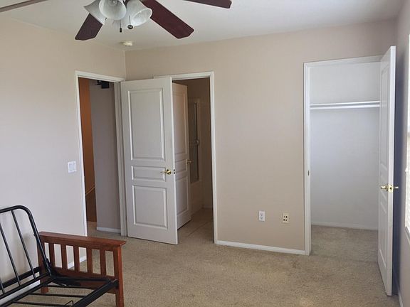 Guest Bedroom (Bedroom 2) with Bathroom