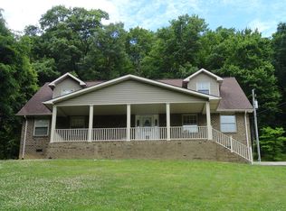 39A College Dr, Bluefield, VA 24605