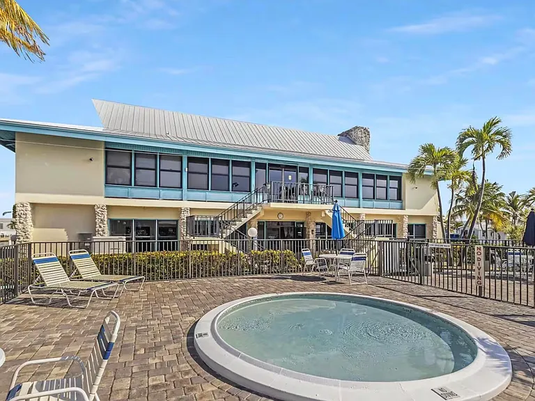 65821 Overseas Hwy #170 — Photo 39