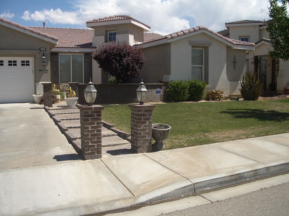 1st image of 11931 Autumn Wind Ave
