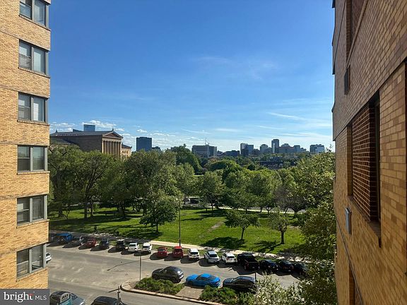5th image of 2601 Pennsylvania Ave APT 507