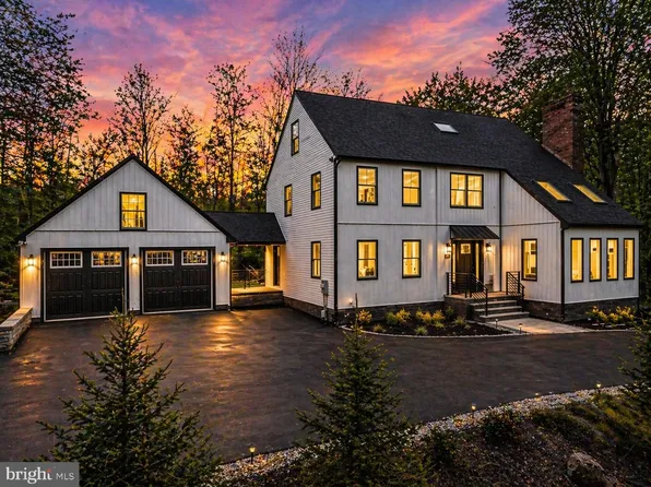 144 Van Dyke Rd, Hopewell, NJ 08525