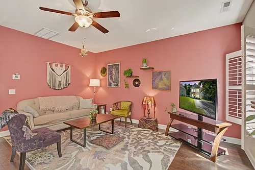 21 Oak Forest Dr #B Photo 1